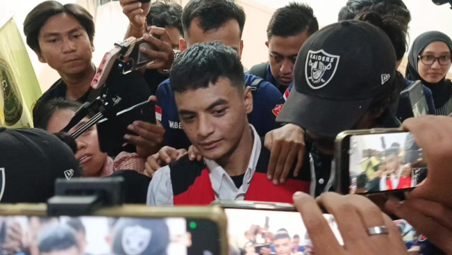 Vadel Badjideh hadapi sidang vonis di Pengadilan Negeri Jakarta Selatan pada Rabu (1/10/2025). [FTNews/Raka] 
